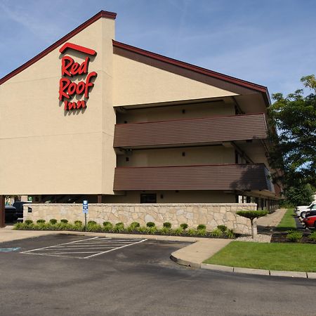 Red Roof Inn Akron Bagian luar foto